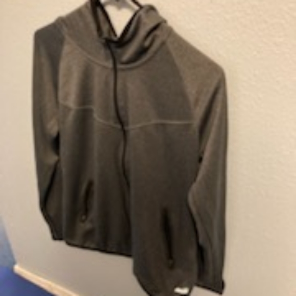 Womens sz M. Like new AVIA active wear zip up hoody - Picture 3 of 5